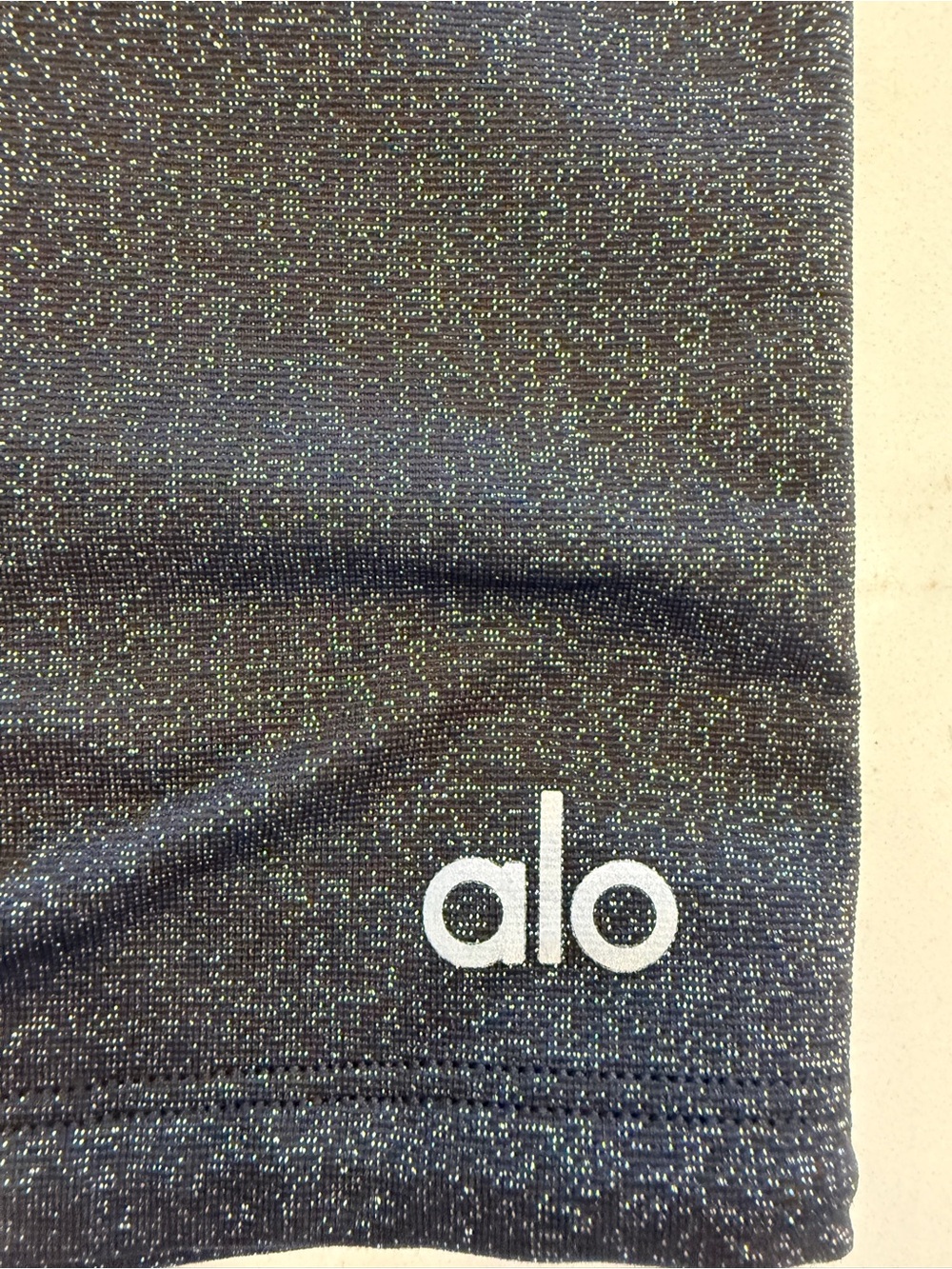 Alo Yoga Interlocking Lace-Up Glitter Biker Shorts - Black Silver - XS - Picture 3 of 4